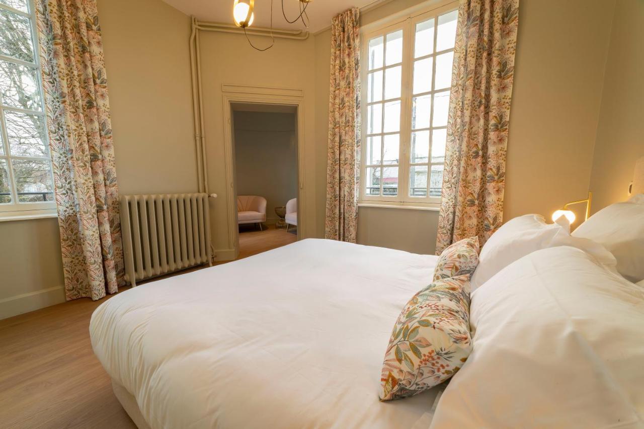 Le Chateau De Cormicy Bed & Breakfast Exterior photo